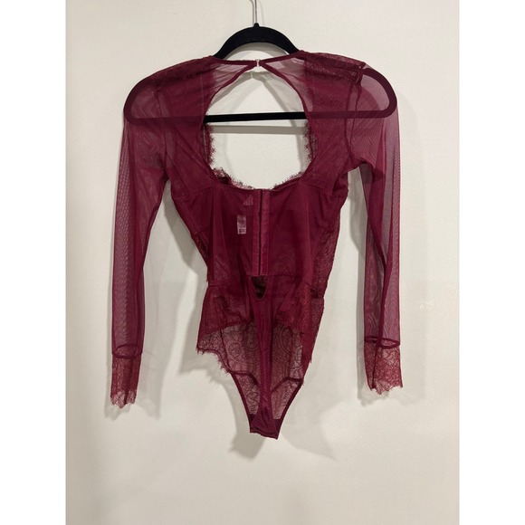 Victoria's Secret 32C Burgundy Lace Bodysuit Sheer Mesh Lingerie Dark Feminine - Picture 8 of 8